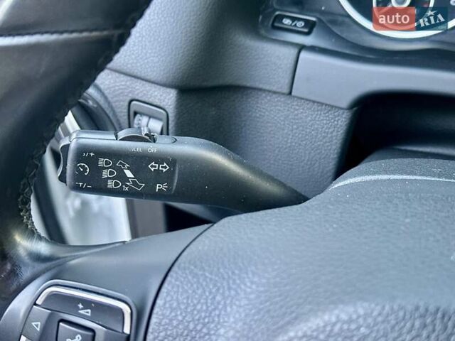 Білий Фольксваген Тігуан, об'ємом двигуна 1.98 л та пробігом 150 тис. км за 13999 $, фото 59 на Automoto.ua