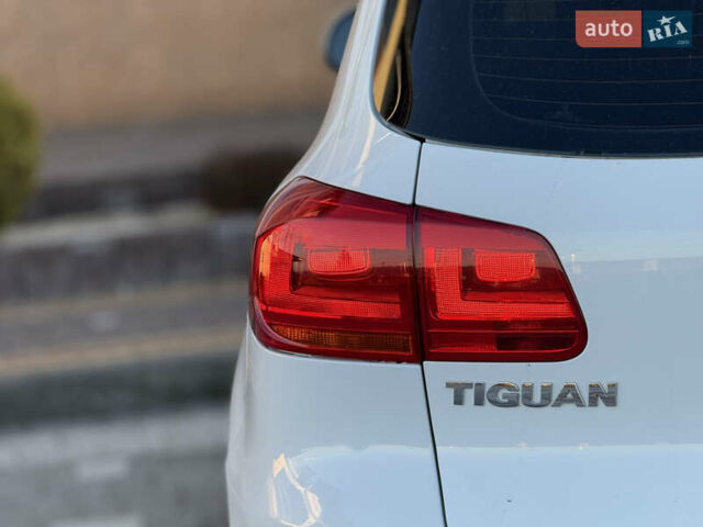 Белый Фольксваген Тигуан, объемом двигателя 1.98 л и пробегом 118 тыс. км за 11750 $, фото 18 на Automoto.ua