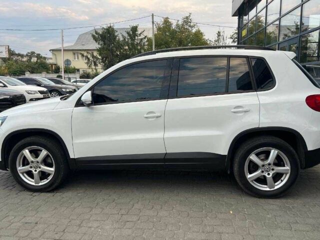 Белый Фольксваген Тигуан, объемом двигателя 2 л и пробегом 150 тыс. км за 14900 $, фото 3 на Automoto.ua