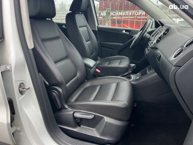 Белый Фольксваген Тигуан, объемом двигателя 0 л и пробегом 132 тыс. км за 12999 $, фото 6 на Automoto.ua