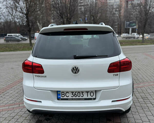 Белый Фольксваген Тигуан, объемом двигателя 1.98 л и пробегом 168 тыс. км за 12900 $, фото 13 на Automoto.ua