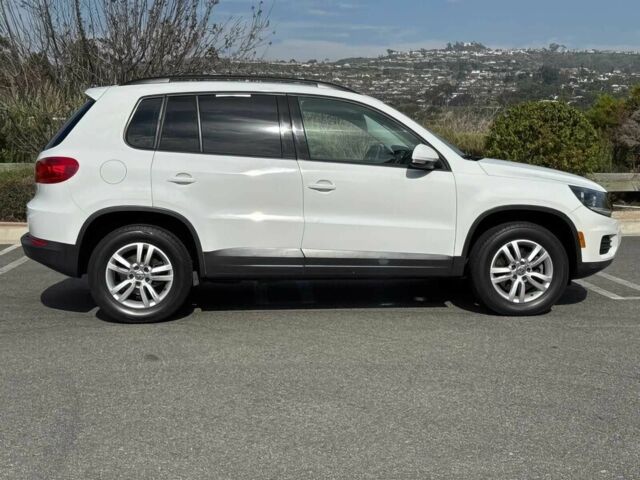 Білий Фольксваген Тігуан, об'ємом двигуна 2 л та пробігом 80 тис. км за 6000 $, фото 7 на Automoto.ua