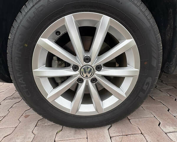 Белый Фольксваген Тигуан, объемом двигателя 2 л и пробегом 126 тыс. км за 14499 $, фото 23 на Automoto.ua