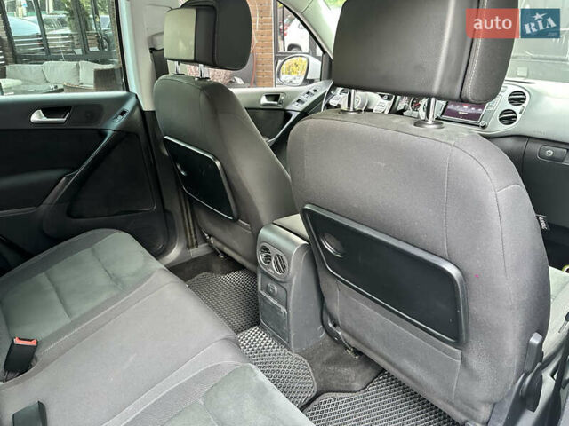 Білий Фольксваген Тігуан, об'ємом двигуна 1.4 л та пробігом 110 тис. км за 14000 $, фото 39 на Automoto.ua