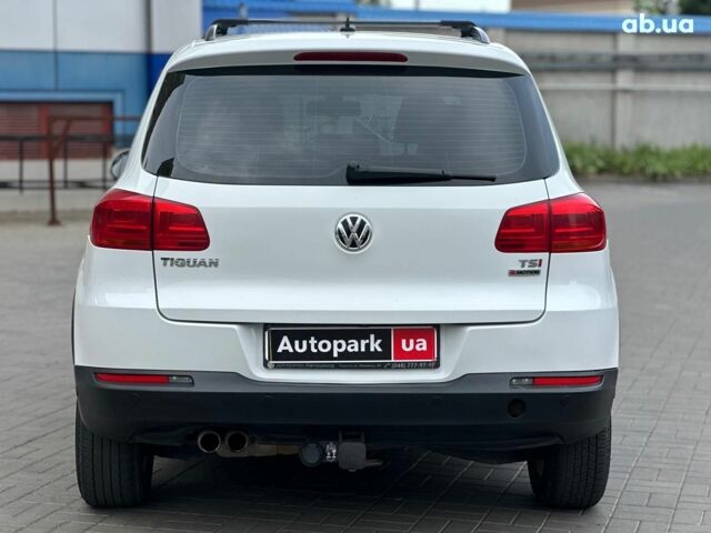 Білий Фольксваген Тігуан, об'ємом двигуна 2 л та пробігом 156 тис. км за 14990 $, фото 5 на Automoto.ua