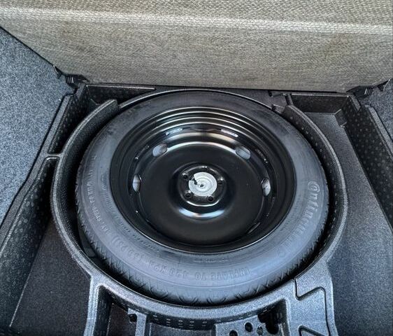 Белый Фольксваген Тигуан, объемом двигателя 2 л и пробегом 132 тыс. км за 13900 $, фото 6 на Automoto.ua