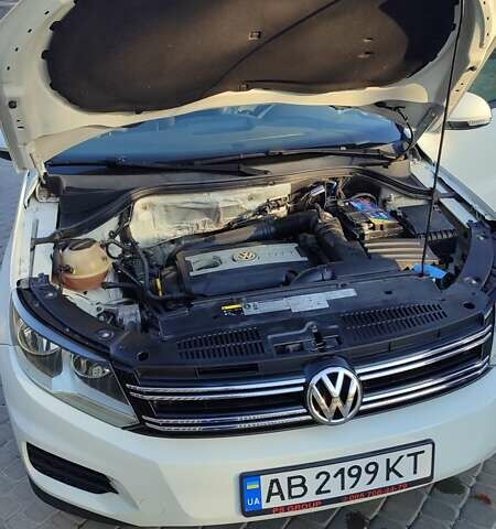 Белый Фольксваген Тигуан, объемом двигателя 1.98 л и пробегом 268 тыс. км за 13300 $, фото 28 на Automoto.ua