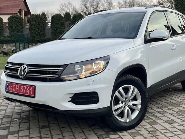 Белый Фольксваген Тигуан, объемом двигателя 2 л и пробегом 153 тыс. км за 11999 $, фото 21 на Automoto.ua