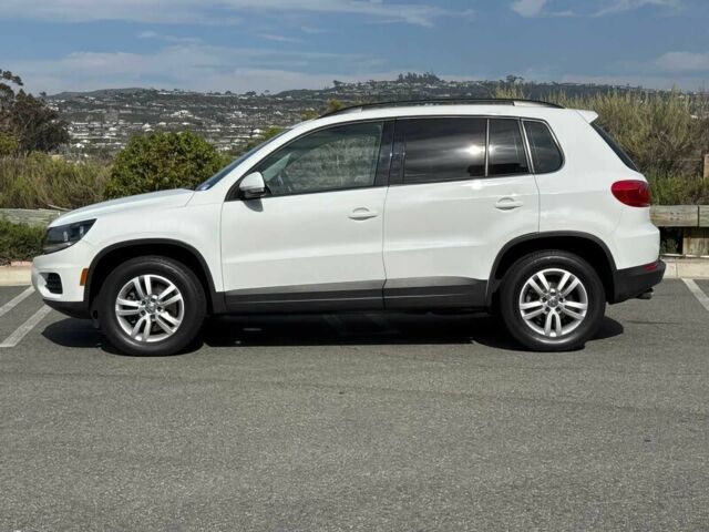 Білий Фольксваген Тігуан, об'ємом двигуна 2 л та пробігом 80 тис. км за 6000 $, фото 3 на Automoto.ua