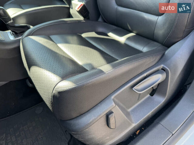 Белый Фольксваген Тигуан, объемом двигателя 1.98 л и пробегом 105 тыс. км за 14490 $, фото 14 на Automoto.ua