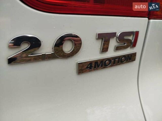 Белый Фольксваген Тигуан, объемом двигателя 2 л и пробегом 195 тыс. км за 13500 $, фото 10 на Automoto.ua