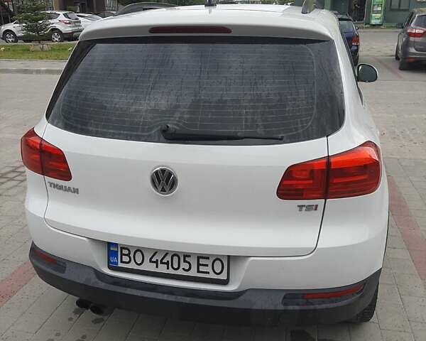 Белый Фольксваген Тигуан, объемом двигателя 1.98 л и пробегом 153 тыс. км за 14600 $, фото 5 на Automoto.ua