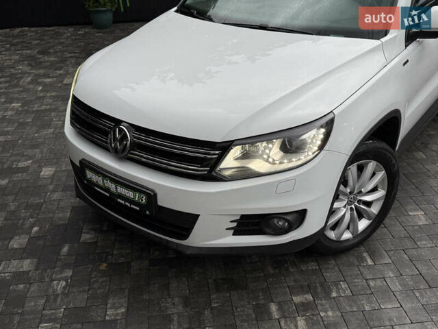 Білий Фольксваген Тігуан, об'ємом двигуна 1.4 л та пробігом 110 тис. км за 14000 $, фото 6 на Automoto.ua