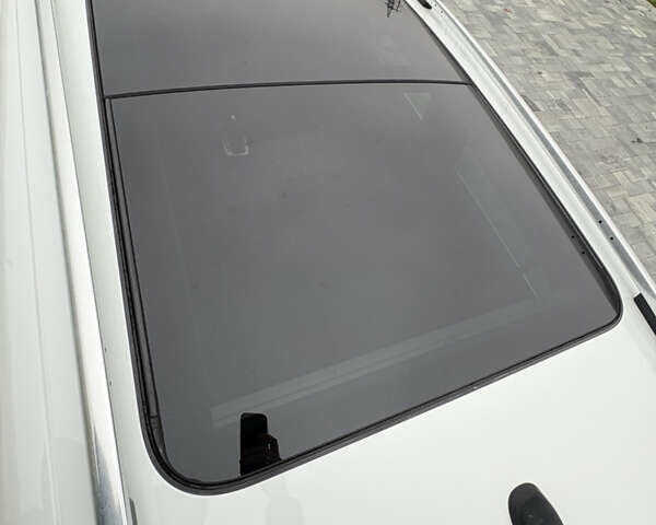 Белый Фольксваген Тигуан, объемом двигателя 2 л и пробегом 126 тыс. км за 14499 $, фото 22 на Automoto.ua