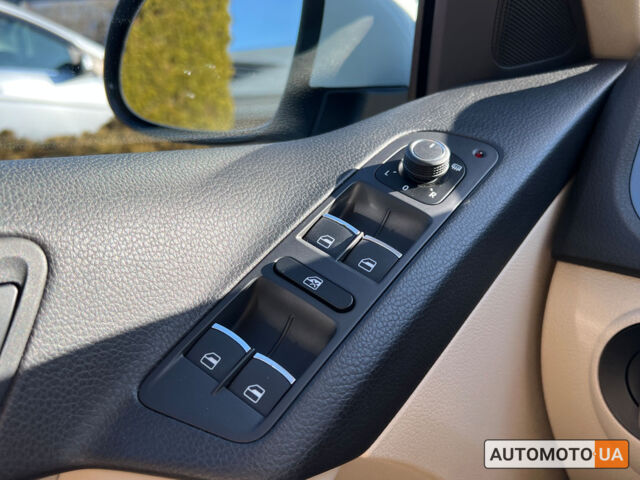 Білий Фольксваген Тігуан, об'ємом двигуна 2 л та пробігом 150 тис. км за 15999 $, фото 20 на Automoto.ua