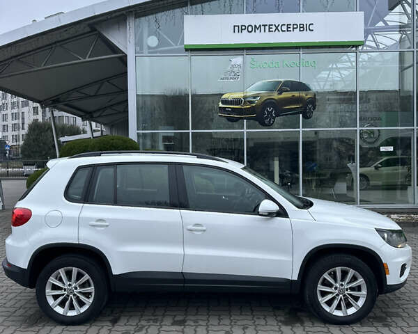 Белый Фольксваген Тигуан, объемом двигателя 1.98 л и пробегом 197 тыс. км за 11900 $, фото 6 на Automoto.ua