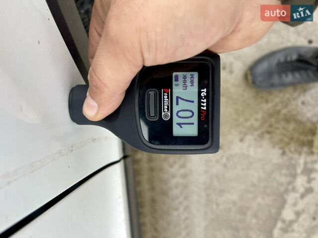Белый Фольксваген Тигуан, объемом двигателя 2 л и пробегом 210 тыс. км за 23999 $, фото 104 на Automoto.ua