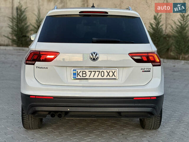 Белый Фольксваген Тигуан, объемом двигателя 1.97 л и пробегом 258 тыс. км за 23300 $, фото 5 на Automoto.ua