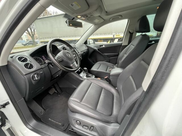 Белый Фольксваген Тигуан, объемом двигателя 2 л и пробегом 113 тыс. км за 13900 $, фото 11 на Automoto.ua