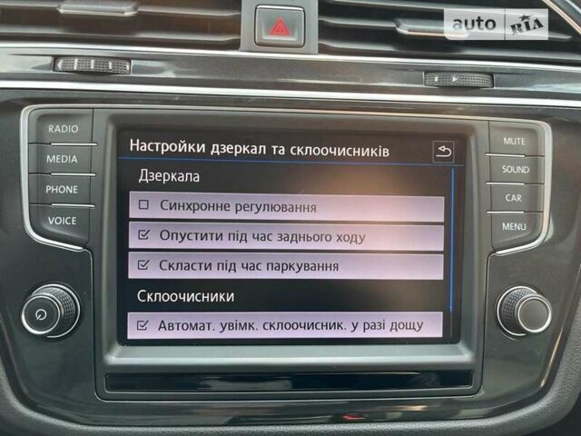 Білий Фольксваген Тігуан, об'ємом двигуна 2 л та пробігом 211 тис. км за 25800 $, фото 102 на Automoto.ua