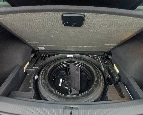 Белый Фольксваген Тигуан, объемом двигателя 1.98 л и пробегом 195 тыс. км за 25000 $, фото 9 на Automoto.ua