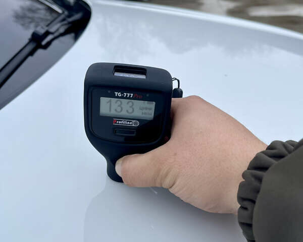 Белый Фольксваген Тигуан, объемом двигателя 2 л и пробегом 210 тыс. км за 23999 $, фото 76 на Automoto.ua