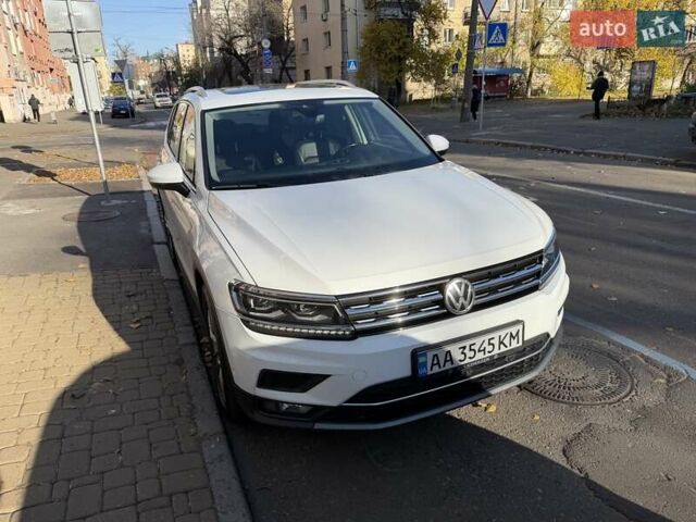 Білий Фольксваген Тігуан, об'ємом двигуна 1.98 л та пробігом 148 тис. км за 24000 $, фото 2 на Automoto.ua