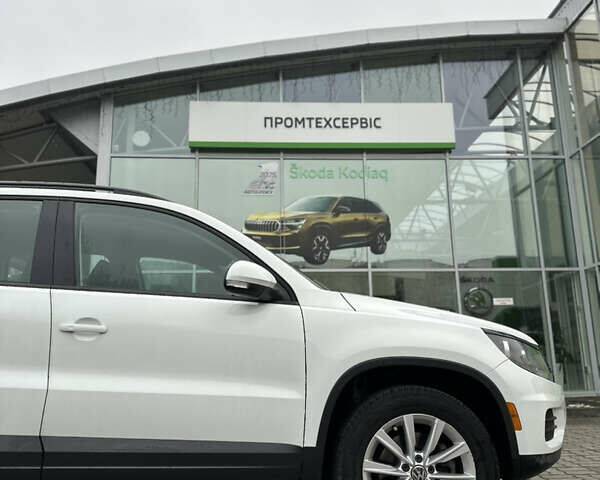 Белый Фольксваген Тигуан, объемом двигателя 1.98 л и пробегом 197 тыс. км за 11900 $, фото 24 на Automoto.ua