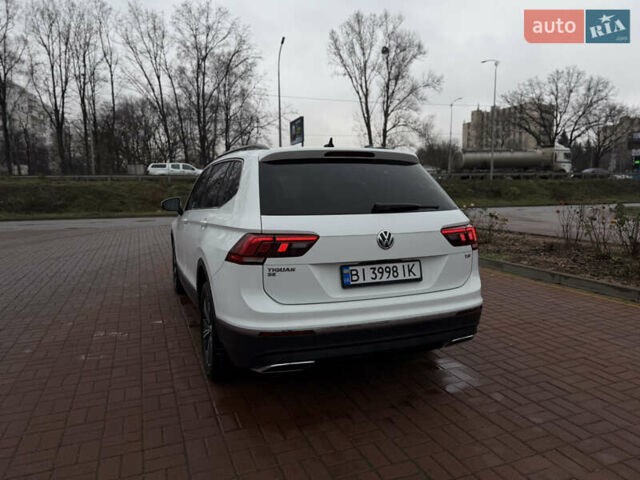 Білий Фольксваген Тігуан, об'ємом двигуна 1.98 л та пробігом 163 тис. км за 17500 $, фото 31 на Automoto.ua