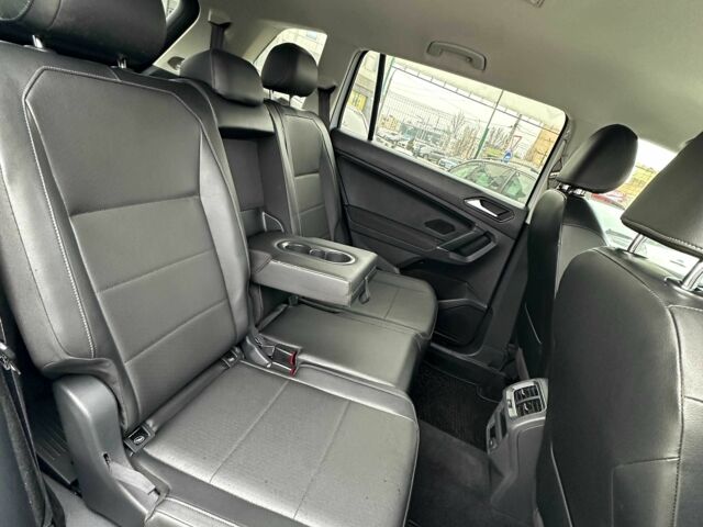 Белый Фольксваген Тигуан, объемом двигателя 2 л и пробегом 99 тыс. км за 18450 $, фото 3 на Automoto.ua