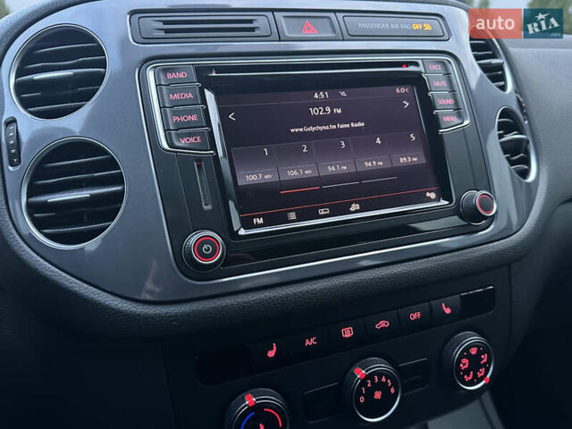 Белый Фольксваген Тигуан, объемом двигателя 2 л и пробегом 176 тыс. км за 12650 $, фото 46 на Automoto.ua