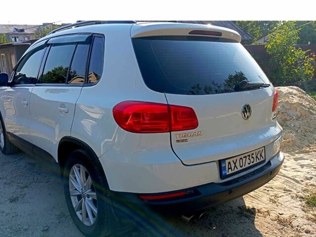 Білий Фольксваген Тігуан, об'ємом двигуна 2 л та пробігом 98 тис. км за 7000 $, фото 3 на Automoto.ua