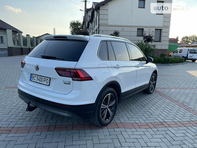 Білий Фольксваген Тігуан, об'ємом двигуна 1.97 л та пробігом 207 тис. км за 26500 $, фото 69 на Automoto.ua