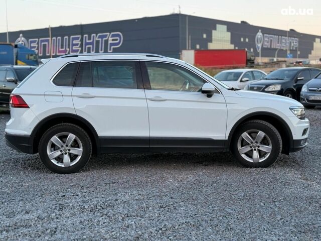 Белый Фольксваген Тигуан, объемом двигателя 2 л и пробегом 161 тыс. км за 24890 $, фото 9 на Automoto.ua