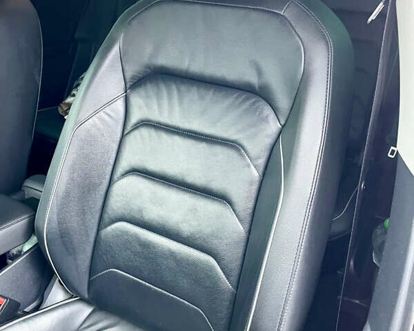 Белый Фольксваген Тигуан, объемом двигателя 2 л и пробегом 210 тыс. км за 23999 $, фото 39 на Automoto.ua