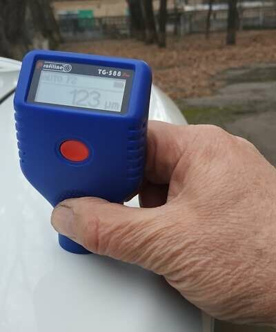 Белый Фольксваген Тигуан, объемом двигателя 2 л и пробегом 228 тыс. км за 13850 $, фото 85 на Automoto.ua