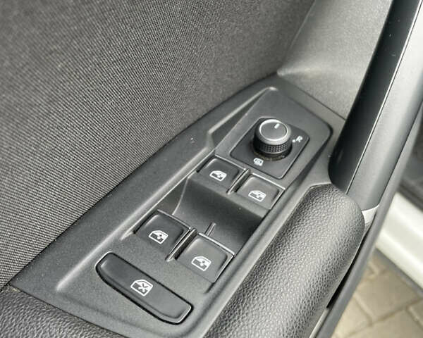 Білий Фольксваген Тігуан, об'ємом двигуна 1.97 л та пробігом 207 тис. км за 26500 $, фото 44 на Automoto.ua