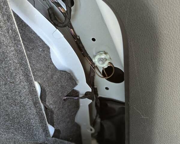 Белый Фольксваген Тигуан, объемом двигателя 1.98 л и пробегом 50 тыс. км за 13999 $, фото 35 на Automoto.ua