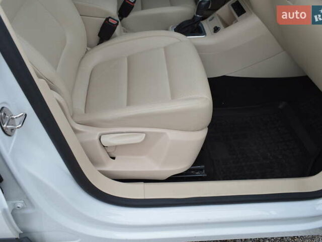 Белый Фольксваген Тигуан, объемом двигателя 1.98 л и пробегом 82 тыс. км за 15600 $, фото 19 на Automoto.ua