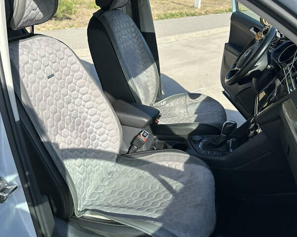 Белый Фольксваген Тигуан, объемом двигателя 2 л и пробегом 67 тыс. км за 26500 $, фото 13 на Automoto.ua