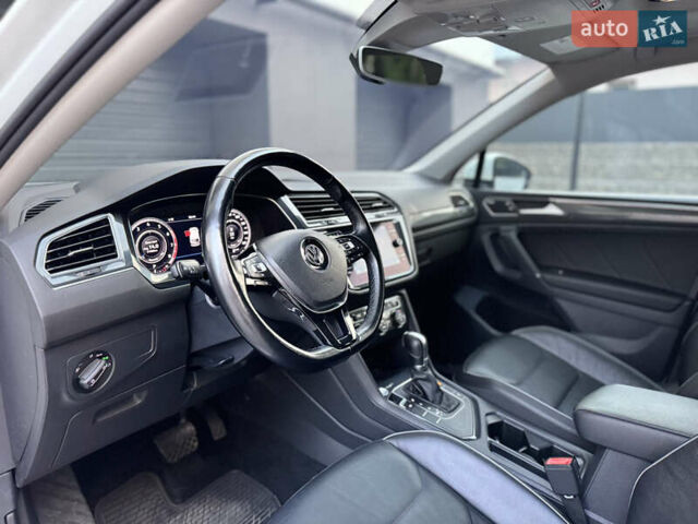 Білий Фольксваген Тігуан, об'ємом двигуна 1.98 л та пробігом 74 тис. км за 22222 $, фото 21 на Automoto.ua