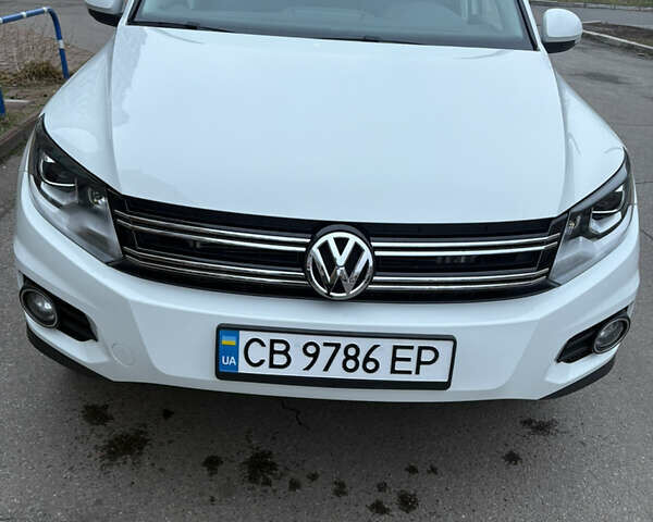 Білий Фольксваген Тігуан, об'ємом двигуна 1.98 л та пробігом 156 тис. км за 16300 $, фото 1 на Automoto.ua