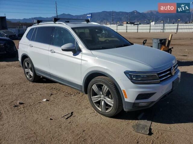 Білий Фольксваген Тігуан, об'ємом двигуна 1.98 л та пробігом 118 тис. км за 3900 $, фото 4 на Automoto.ua