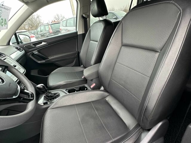 Белый Фольксваген Тигуан, объемом двигателя 2 л и пробегом 99 тыс. км за 18450 $, фото 12 на Automoto.ua