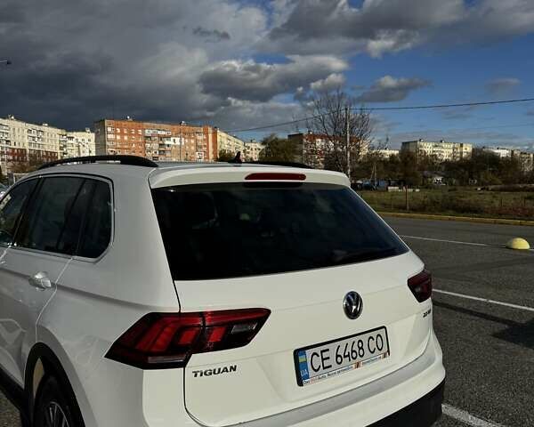 Білий Фольксваген Тігуан, об'ємом двигуна 1.98 л та пробігом 179 тис. км за 23500 $, фото 4 на Automoto.ua