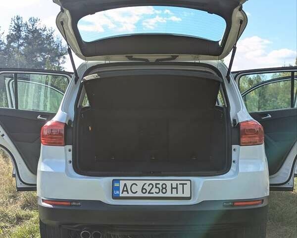 Белый Фольксваген Тигуан, объемом двигателя 1.98 л и пробегом 50 тыс. км за 13999 $, фото 31 на Automoto.ua