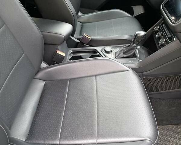 Белый Фольксваген Тигуан, объемом двигателя 1.98 л и пробегом 106 тыс. км за 20500 $, фото 1 на Automoto.ua