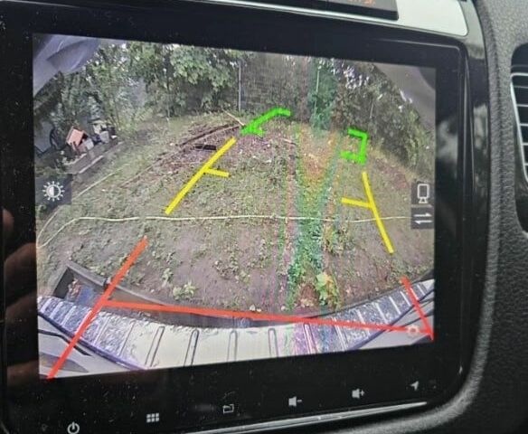 Білий Фольксваген Тігуан, об'ємом двигуна 2 л та пробігом 146 тис. км за 10200 $, фото 10 на Automoto.ua