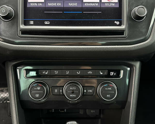 Белый Фольксваген Тигуан, объемом двигателя 1.97 л и пробегом 209 тыс. км за 25000 $, фото 10 на Automoto.ua