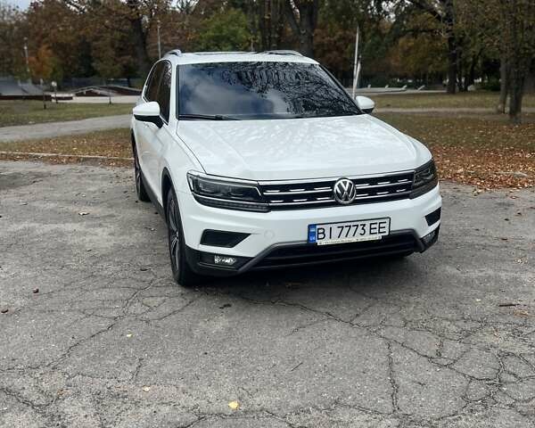 Білий Фольксваген Тігуан, об'ємом двигуна 1.98 л та пробігом 103 тис. км за 22900 $, фото 1 на Automoto.ua
